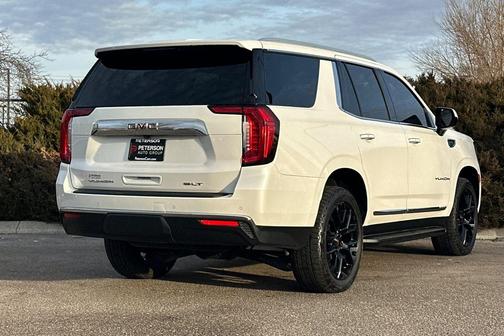 2023 GMC Yukon SLT