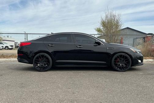 Ebony Black 2015 Kia Optima LX