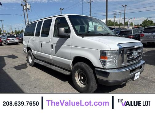 2014 Ford E350 Super Duty XLT