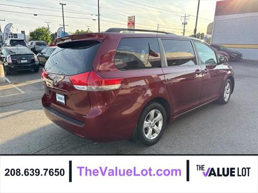 2011 Toyota Sienna Base