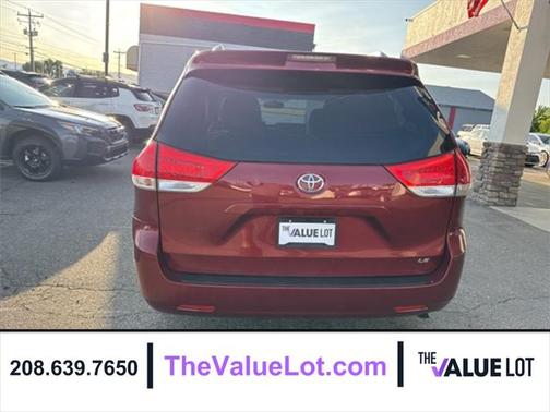2011 Toyota Sienna Base