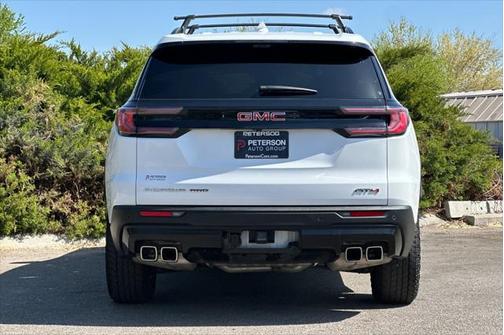 2024 GMC Acadia AWD AT4