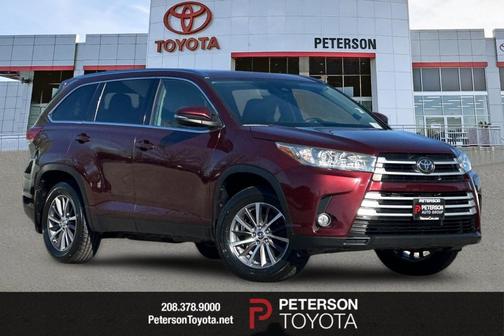 Ooh La La Rouge Mica 2019 Toyota Highlander XLE