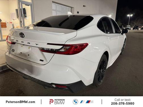 2025 Toyota Camry SE