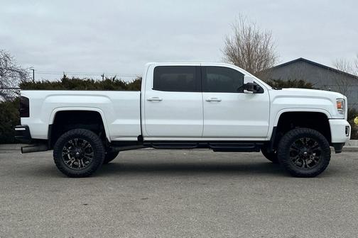 2016 GMC Sierra 2500 Denali