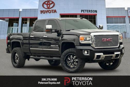 2016 GMC Sierra 2500 Denali