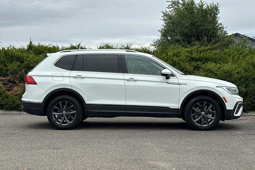 2022 Volkswagen Tiguan 2.0T SE 4MOTION