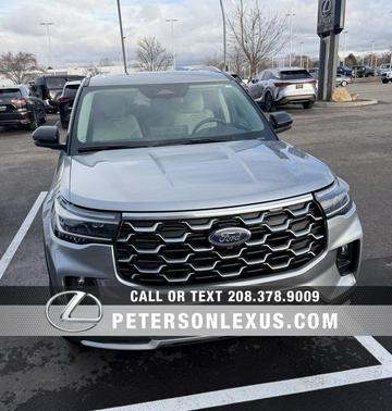 2025 Ford Explorer Platinum