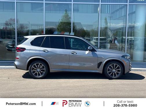 Skyscraper Grey Metallic 2026 BMW X5 xDrive40i