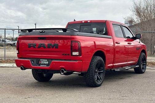 2017 RAM 1500 Night Crew Cab 4x4 6'4' Box