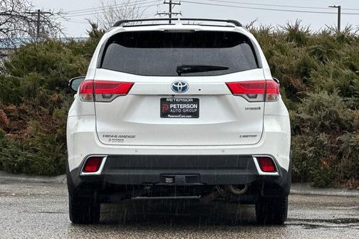 2018 Toyota Highlander Hybrid Platinum