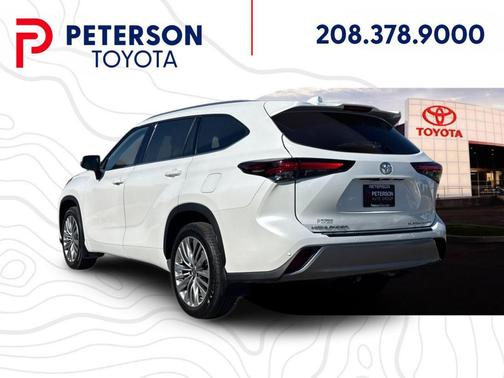 Wind Chill Pearl 2024 Toyota Highlander Platinum