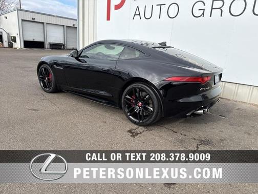 2017 Jaguar F-TYPE R