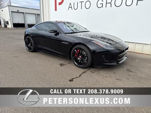 2017 Jaguar F-TYPE R