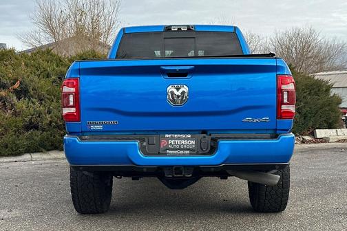 2021 RAM 2500 Big Horn Crew Cab 4x4 6'4' Box