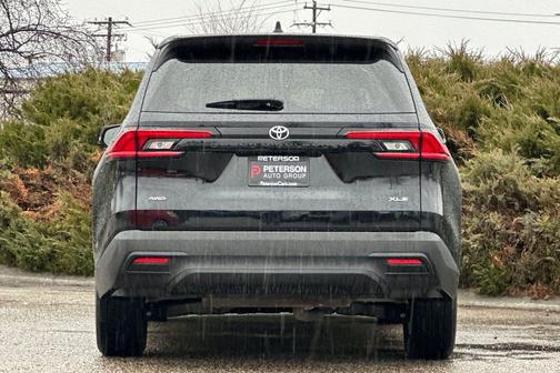 2025 Toyota Grand Highlander XLE