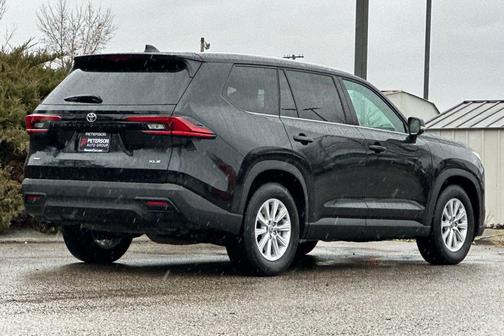 2025 Toyota Grand Highlander XLE