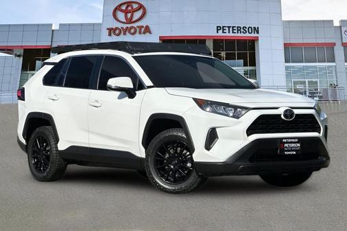 2020 Toyota RAV4 LE