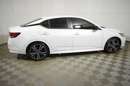2022 Nissan Sentra SR