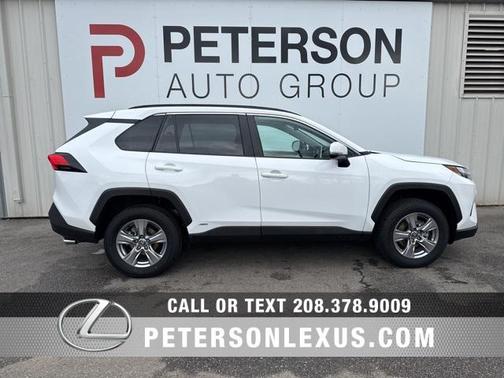 2025 Toyota RAV4 Hybrid XLE