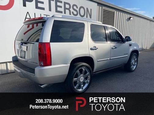 2011 Cadillac Escalade Premium