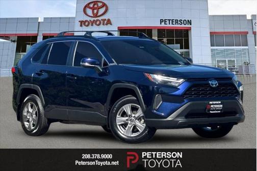 2022 Toyota RAV4 Hybrid XLE