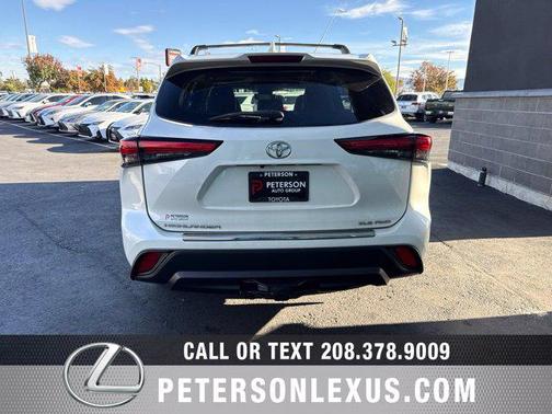 Blizzard Pearl 2020 Toyota Highlander XLE