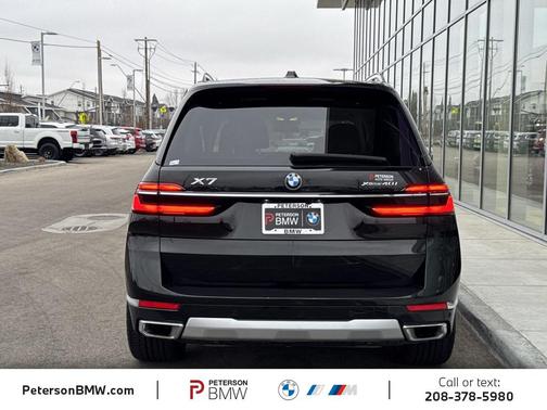 2023 BMW X7 xDrive40i