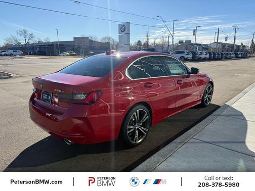 2023 BMW 330e xDrive