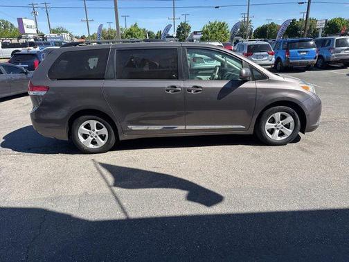 Predawn Gray Mica 2012 Toyota Sienna LE