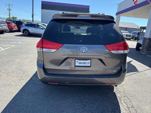Predawn Gray Mica 2012 Toyota Sienna LE