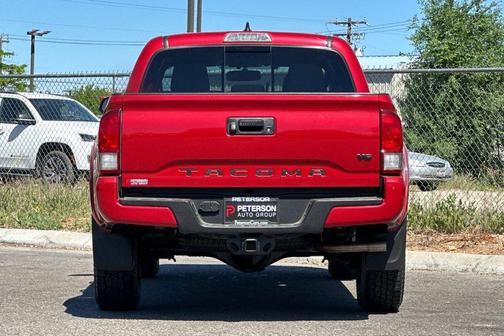 Barcelona Red Metallic 2017 Toyota Tacoma Base