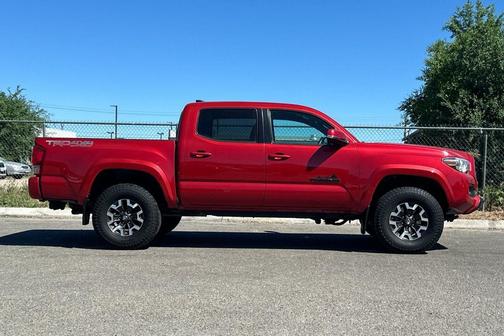 Barcelona Red Metallic 2017 Toyota Tacoma Base