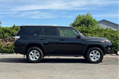 2017 Toyota 4Runner SR5 Premium