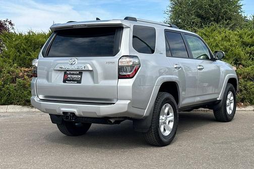 2024 Toyota 4Runner SR5