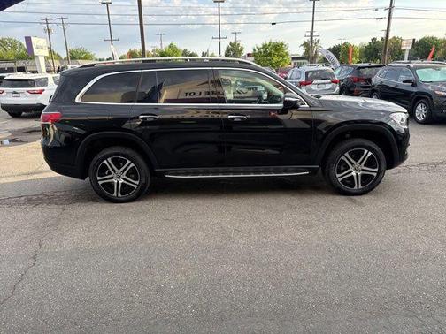 Black 2021 Mercedes-Benz GLS 450 4MATIC