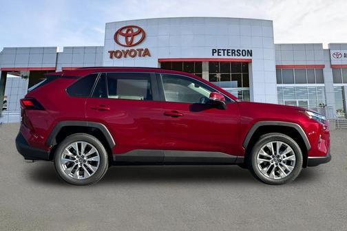 2025 Toyota RAV4 XLE Premium