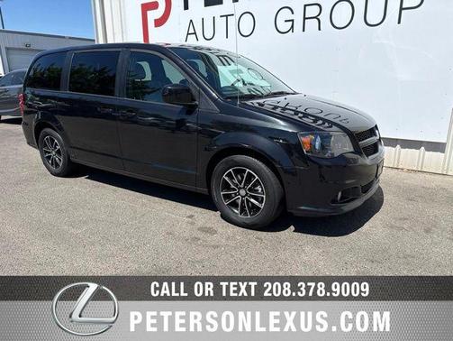Black Onyx Crystal Pearlcoat 2019 Dodge Grand Caravan GT