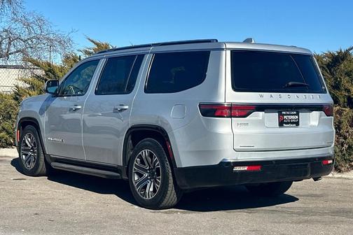 2022 Jeep Wagoneer Series III