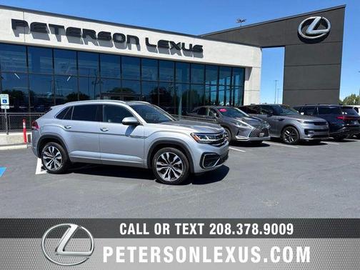 Pyrite Silver Metallic 2020 Volkswagen Atlas Cross Sport 3.6L V6 SEL Premium R-Line