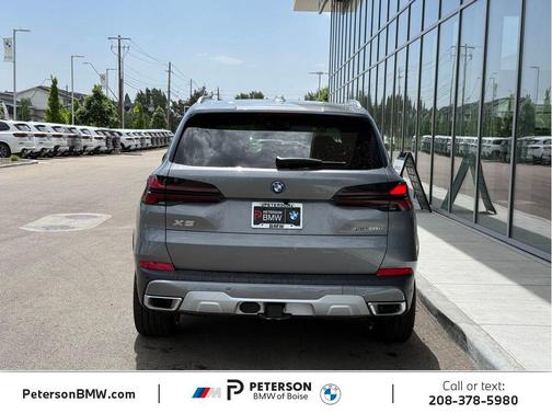 Skyscraper Grey Metallic 2026 BMW X5 PHEV xDrive50e