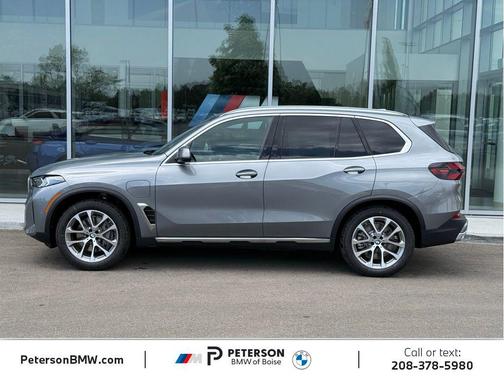 Skyscraper Grey Metallic 2026 BMW X5 PHEV xDrive50e