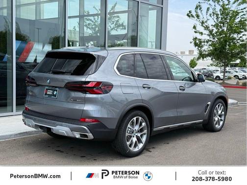 Skyscraper Grey Metallic 2026 BMW X5 PHEV xDrive50e