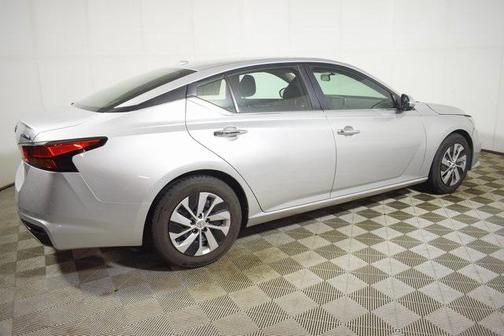 2020 Nissan Altima S FWD