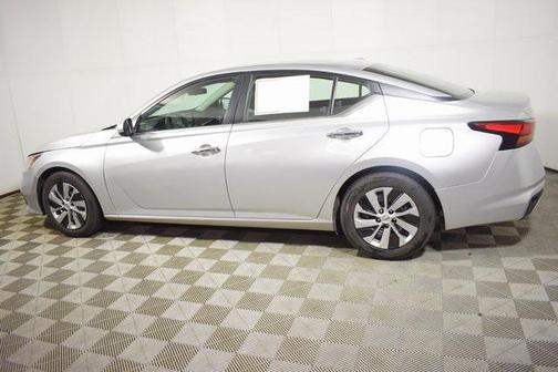 2020 Nissan Altima S FWD