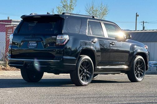 Midnight Black Metallic 2019 Toyota 4Runner Limited