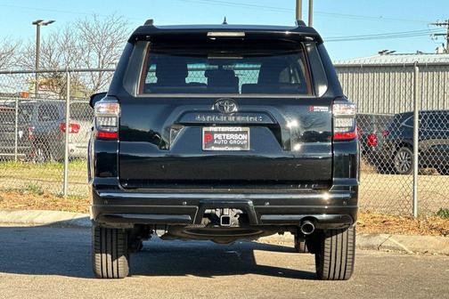 Midnight Black Metallic 2019 Toyota 4Runner Limited