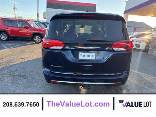 2018 Chrysler Pacifica Touring-L Plus