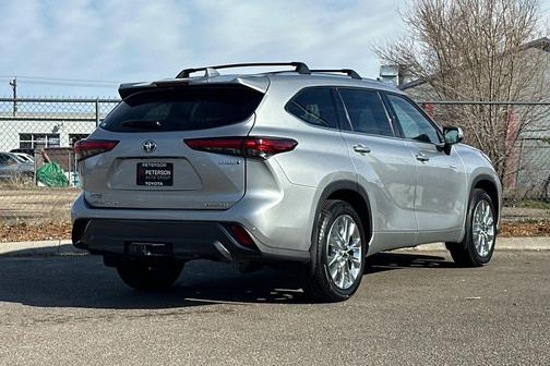 2021 Toyota Highlander Hybrid Limited