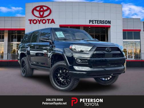 Midnight Black Metallic 2022 Toyota 4Runner TRD Sport